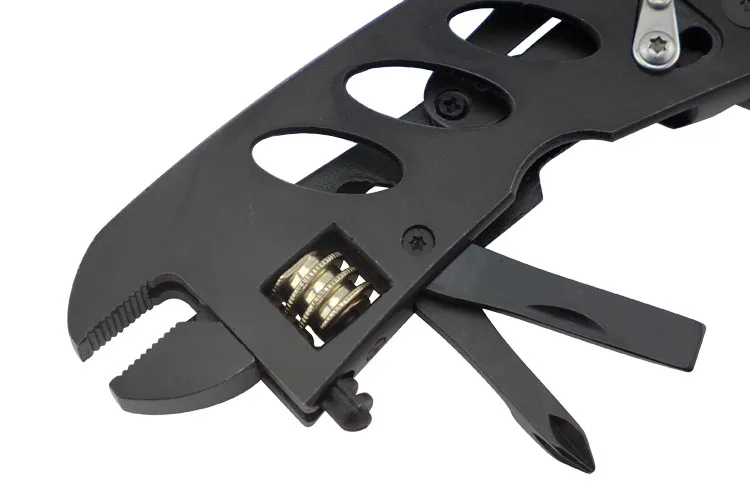 Outdoor Have 5 Kinds of Function Multitool Knife