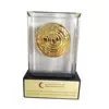Luxury custom Uae crystal award trophy with metal medal plate