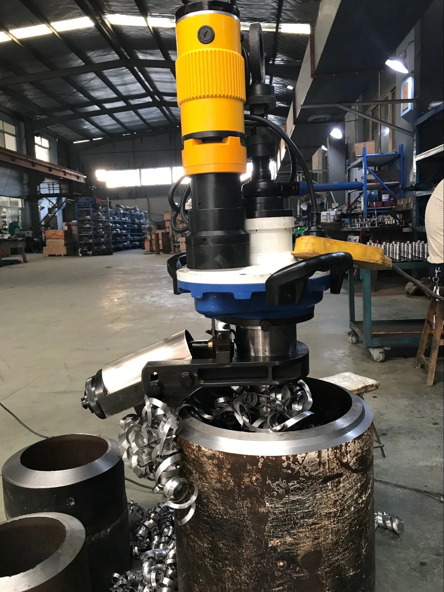 Interal Mounted Edge Cutting Hand Electric Pneumatic Tube Beveler End Pipe Edge Pipe Hand