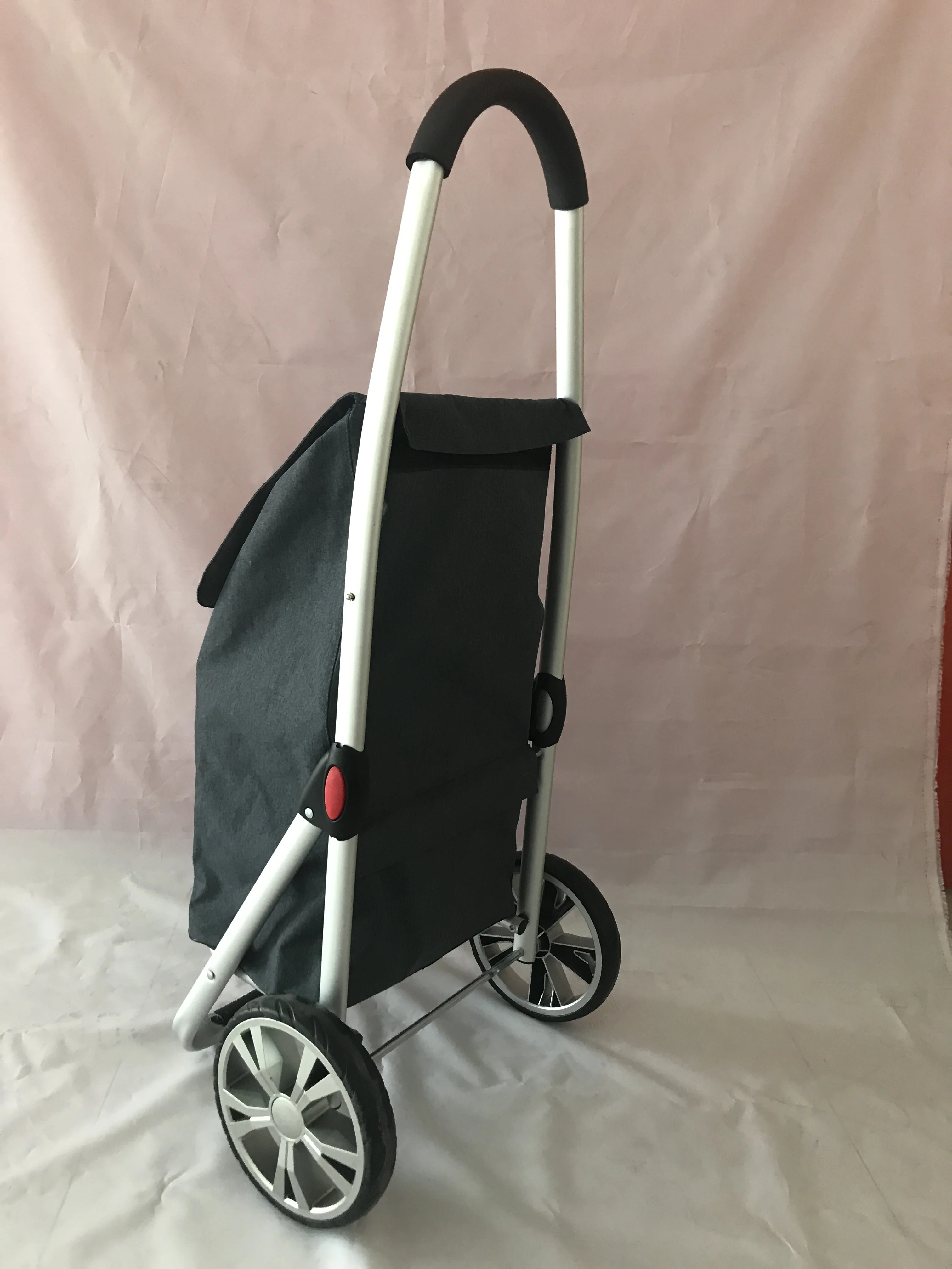 shopping trolley 99.JPG