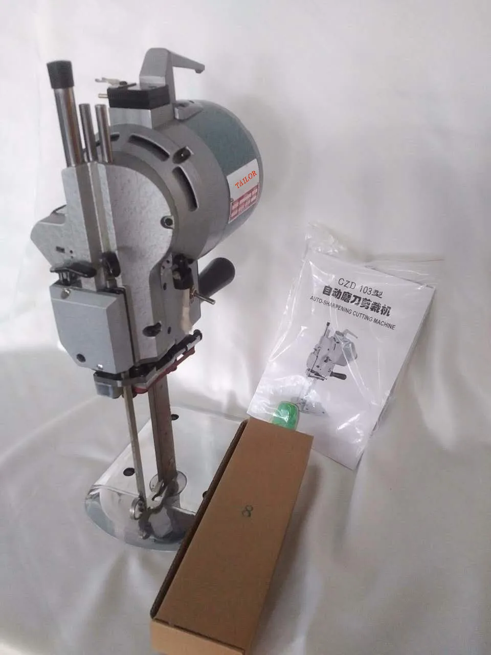 8 Inch Km Fabric Autosharpening Straight Knife Cloth Cutting Machine