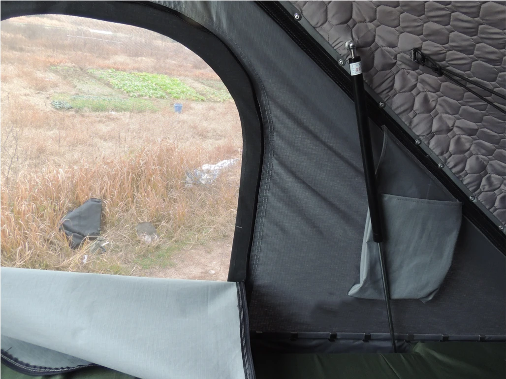 Fiberglass Car Roof Top Tent Good Quality 34 Person Cheap Hard Shell