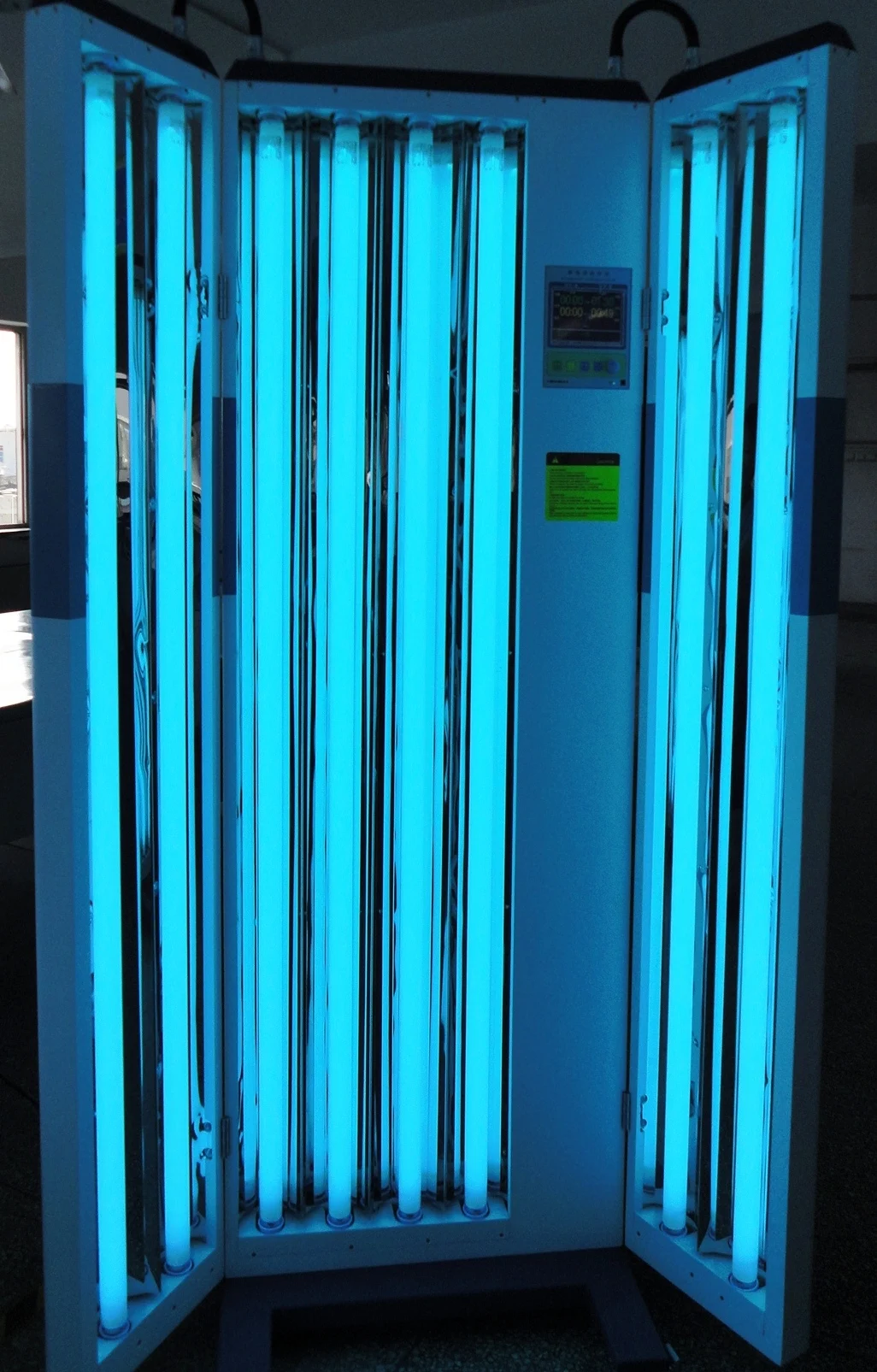 Skin Disorders Treated Uvb Phototherapy / Factory Price Narrowband Uv