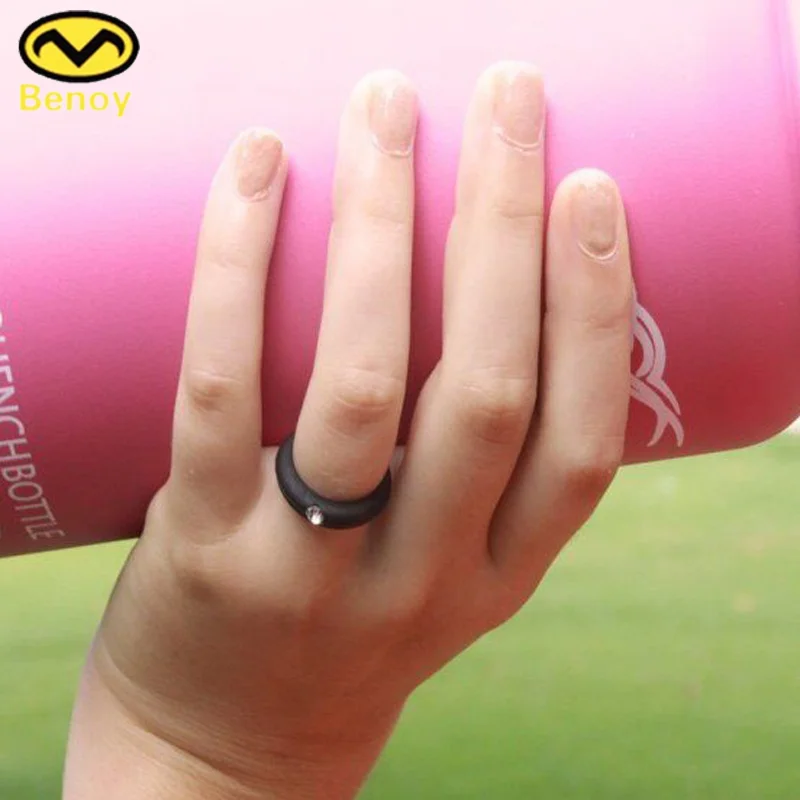 Silicone Rubber Wedding Gift Embossed Ring With Free Samples Band For Woman