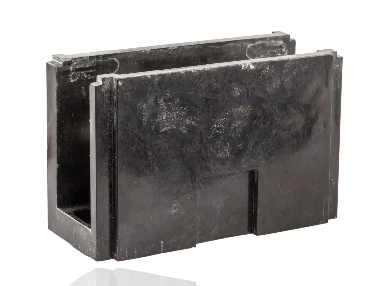Power Distribution and Terminal Block, Connector Blok - Single Primary - Multiple Secondary, 2/0-14 AWG Line and 4-14 AWG Load Side Configuration, 1.04" Width, 2.34" Height, 2.90" Length