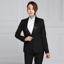 trajes de mujeres