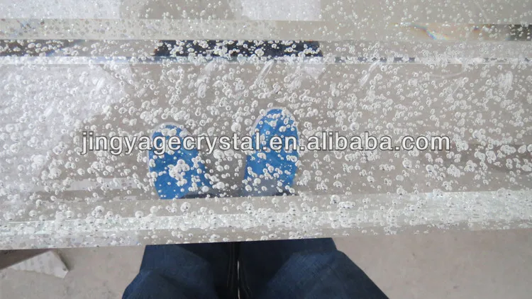 extra white bubble pillar2.jpg