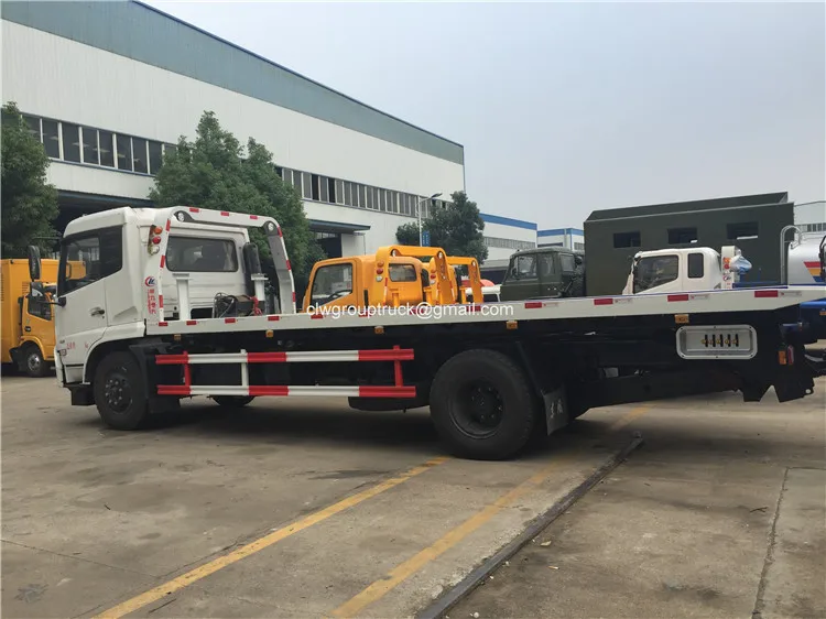 flatbed wrecker6.JPG