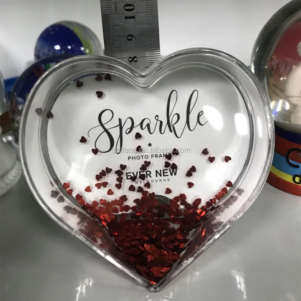 Cheap Plastic Heart Shape Snow Globe with Photo Love Snow Globe