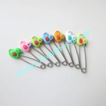 colored safety pins