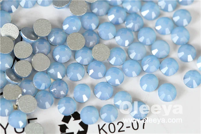 Wholesale Newest Moonlight Color Nail Art Crystal Rhinestone SS20 Flat Back Round Non Hot Fix Rhinestone for Nails