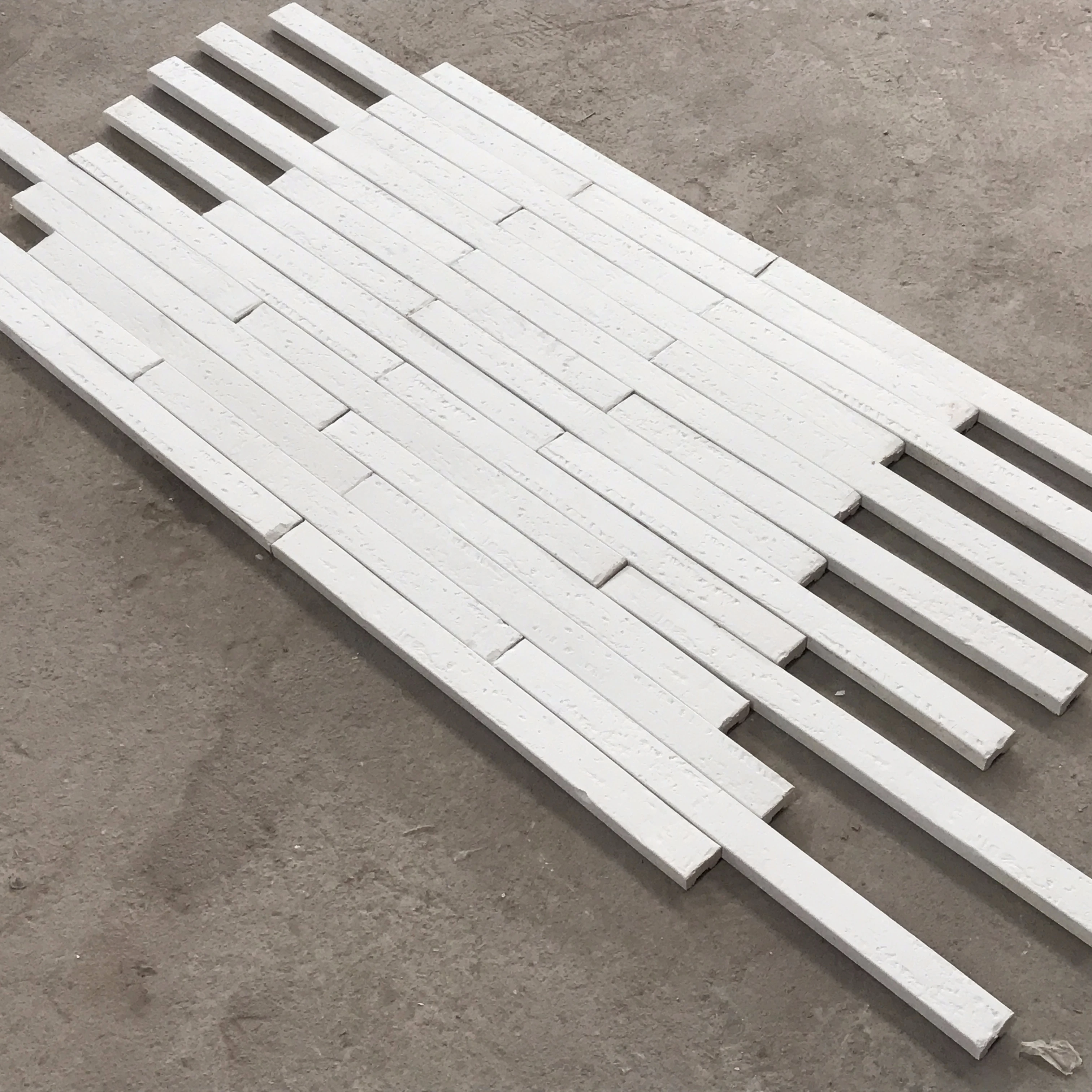 Antique Long Size Clay Brick For Sale With Any Customized Color For