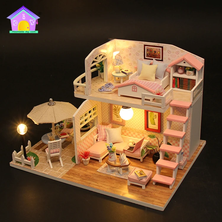 miniature dollhouse people