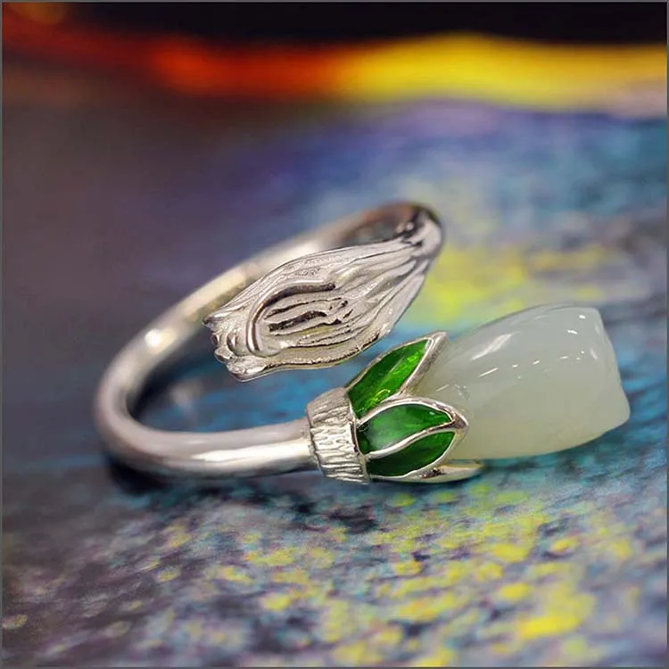 s925 银玉戒指花待售