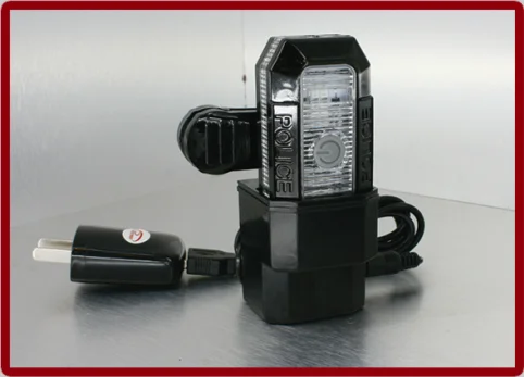 police shoulder lights (4).png