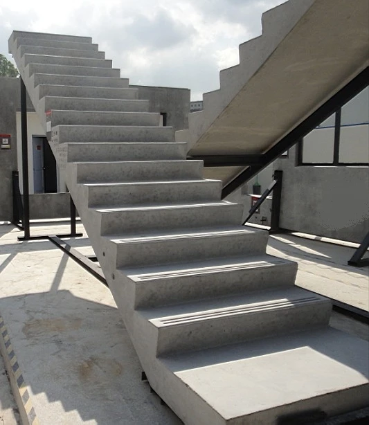 Moule en plastique pour escalier colonne