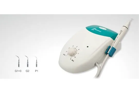 Easy operate ultrasonic scaler with sealed handpiece handpiece