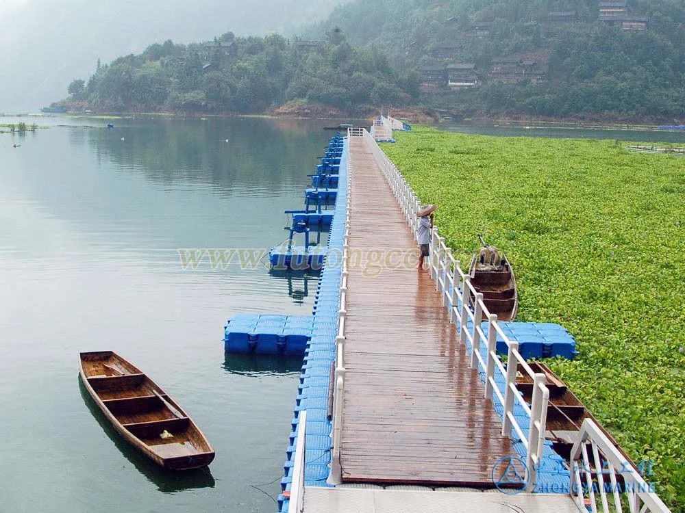 Floating bridge  (2).jpg