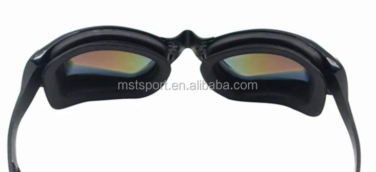 adult swimming goggle.jpg