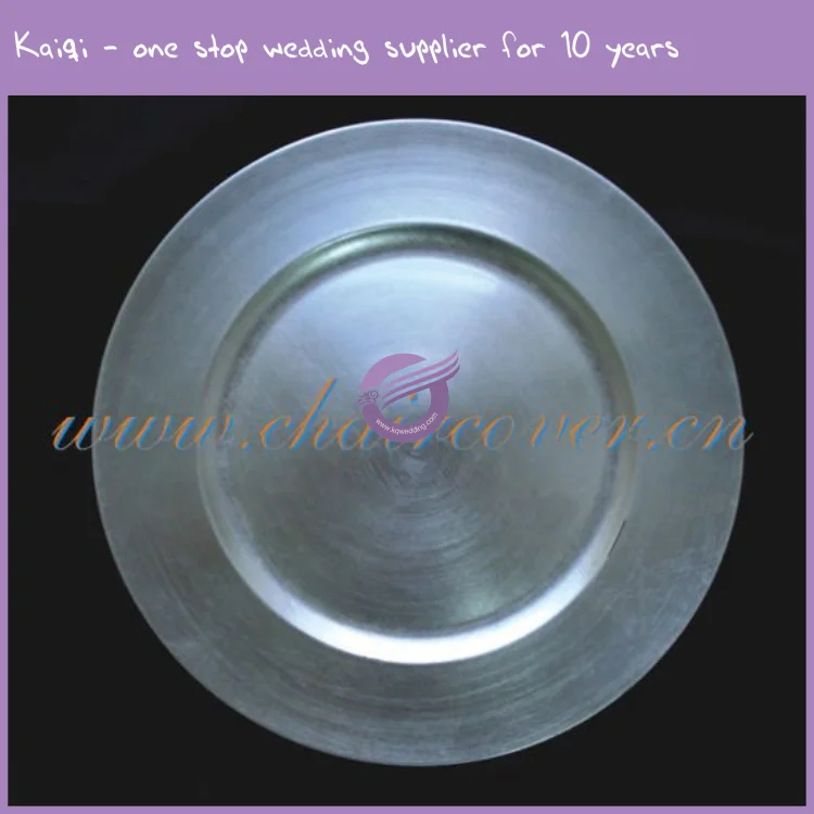 20874 plastic charger plates C.png