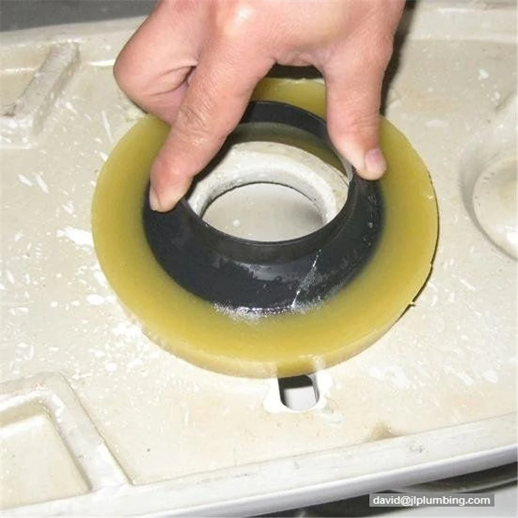 Hot Sale Toilet Bowl Extra Thick Wax Ring with Solid Brass Bolts Kits