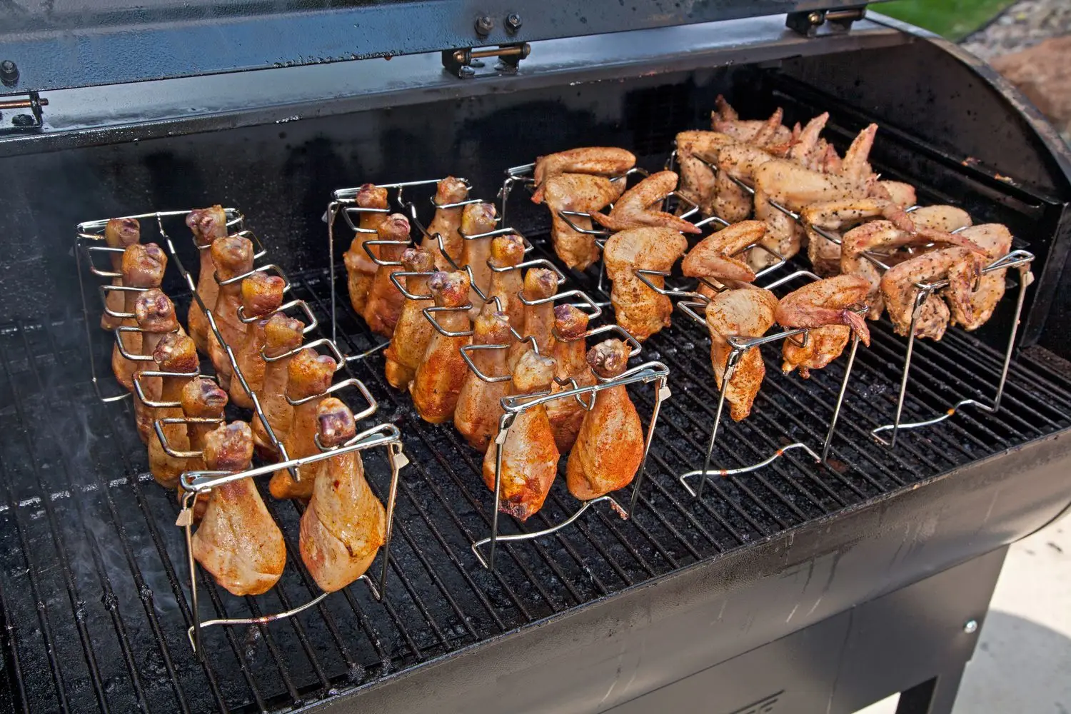 Hang Up to 12 Chicken Legs or Wings BBQ Chicken Drumsticks Rack Stainless Steel Roaster Stand with Drip Pan JIAOAOO Chicken Leg Wing Grill Rack Great Easy to Grill Smoke Wings in Grill or Smoker 