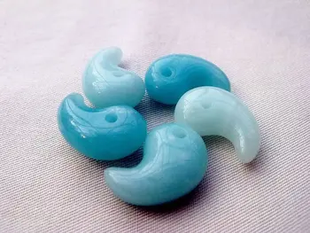 magatama beads