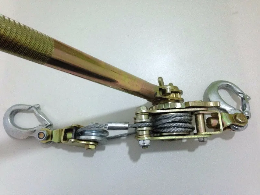 Manual Ratchet Wire Rope Puller Lifting Tool for Heavy Duty Pulling and ...