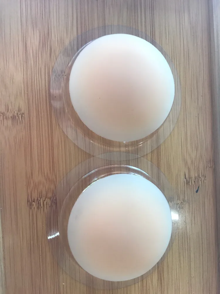 2020 Hot Sell Push Up Nipple Cover Invisible Matte Silicone Nipple