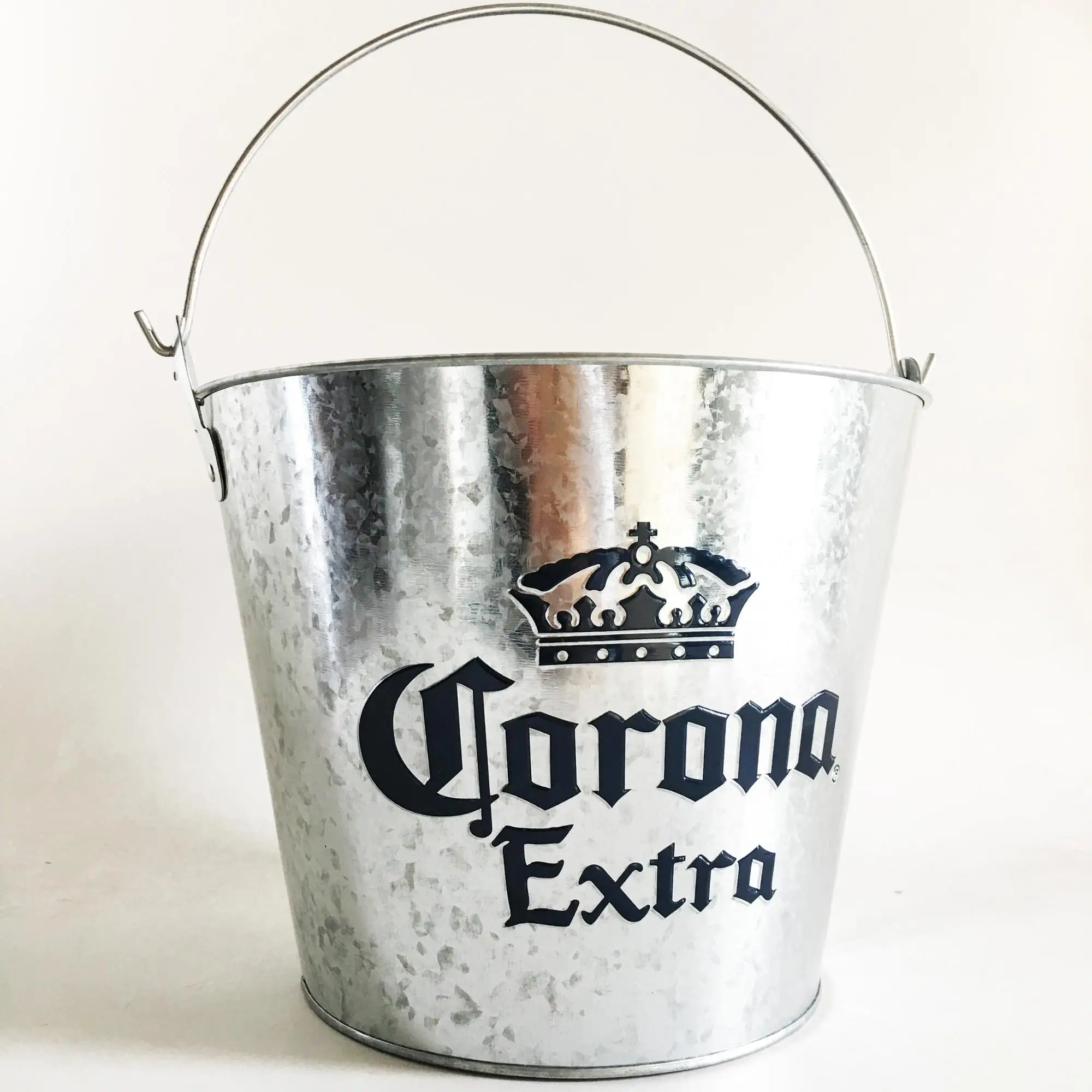 image bucket of corona