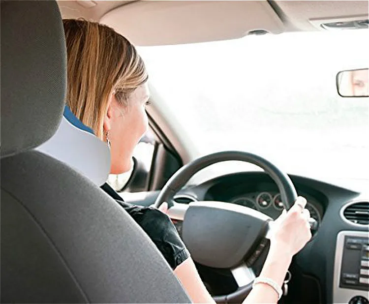Car massage pillow neck.jpg