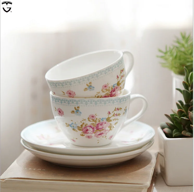 European style Gift Box Promotional gifts wholesale ceramic coffee bone china ceramic tea cup and saucer set 150ml