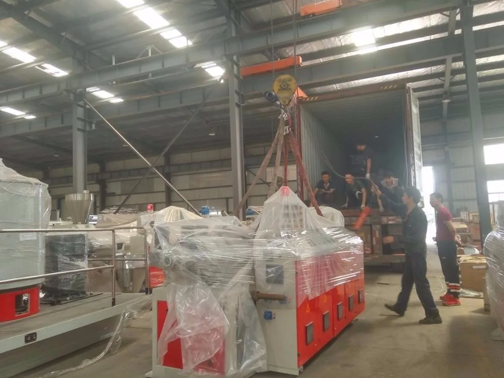 HTB1xg31hhjaK1RjSZKzq6xVwXXau