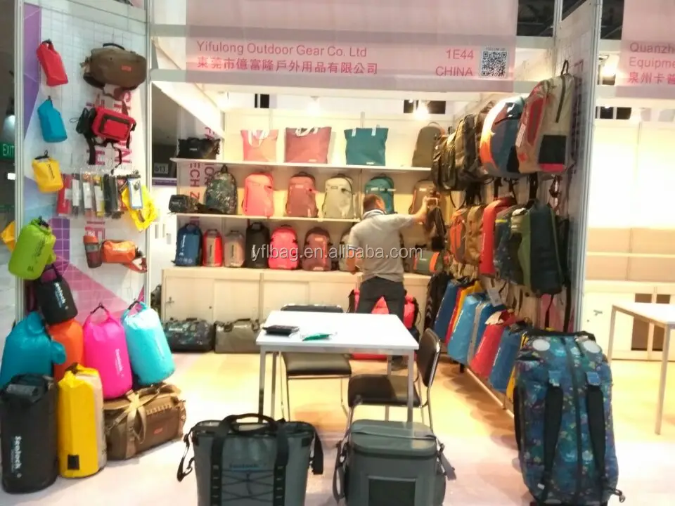 Accept customer design with logo printing air tap for diving swimming waterproof outdoor sport Backpack