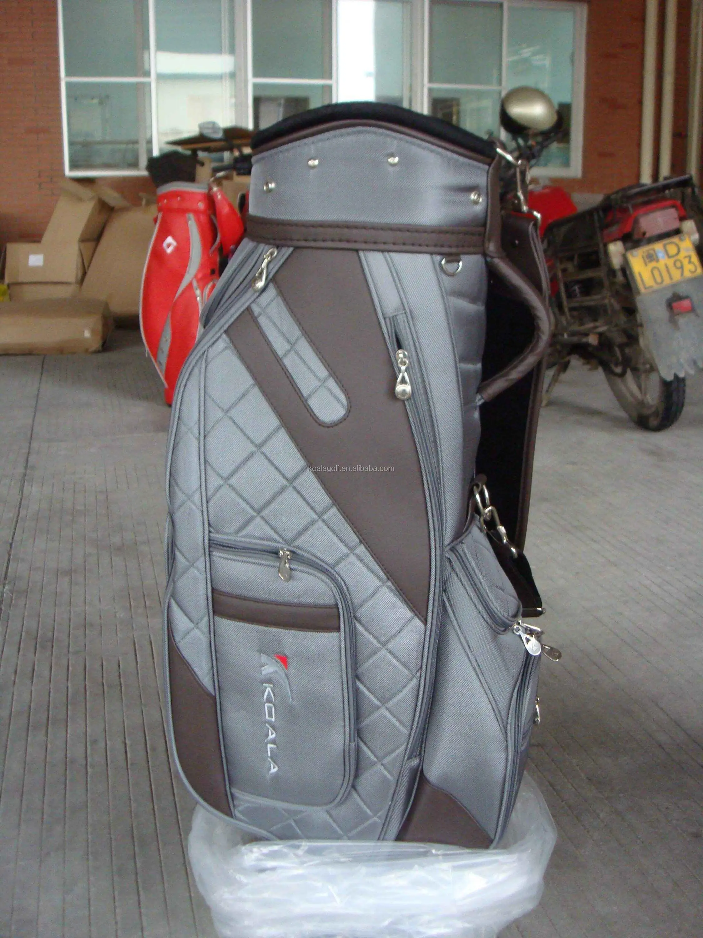 Unique Golf Bags,Latest Canvas Golf Bag In Various Colors For Sale