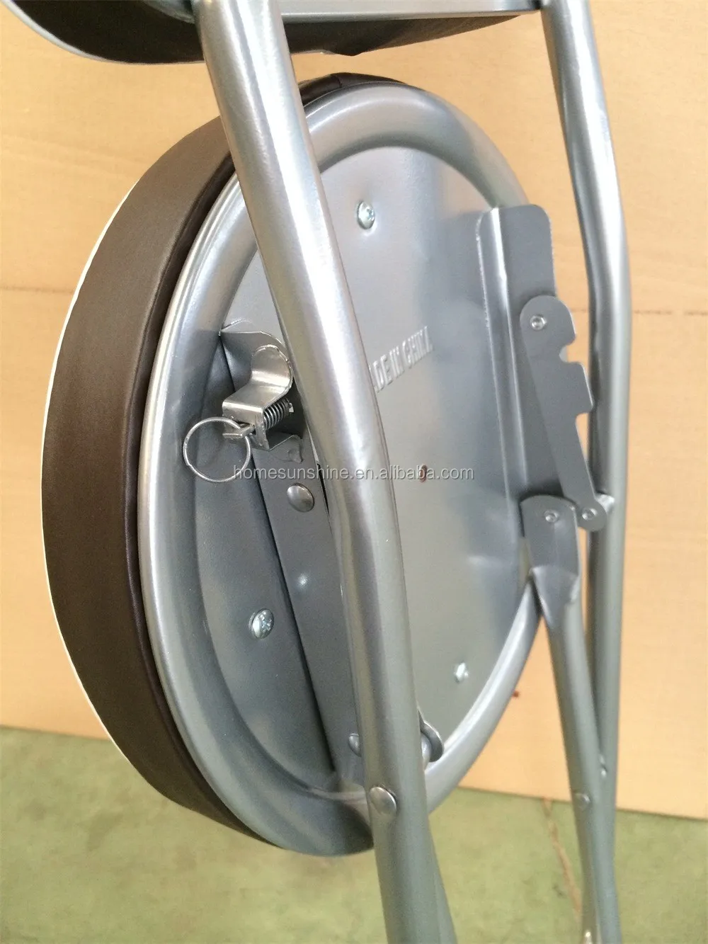 Round Thick Soft Seat Black Pu Metal Folding Chair Steel Foldable Chair