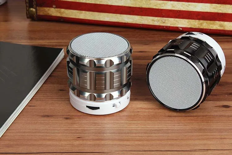 Bluetooth car speaker S28 portable speaker with sd card slot support handsfree function - ANKUX.COM
