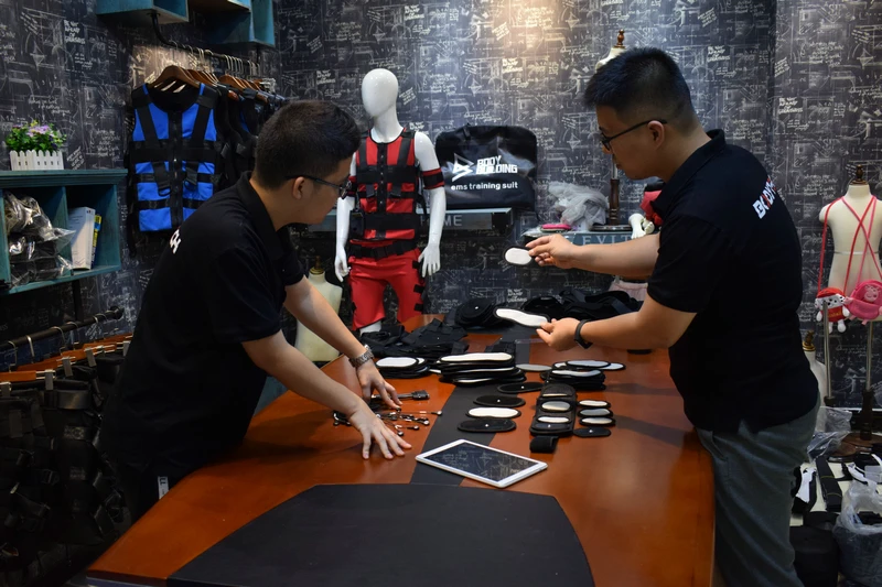 product-1-1 product-1-1