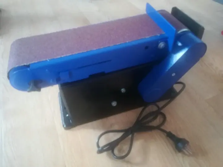 portable mini disc and belt sander