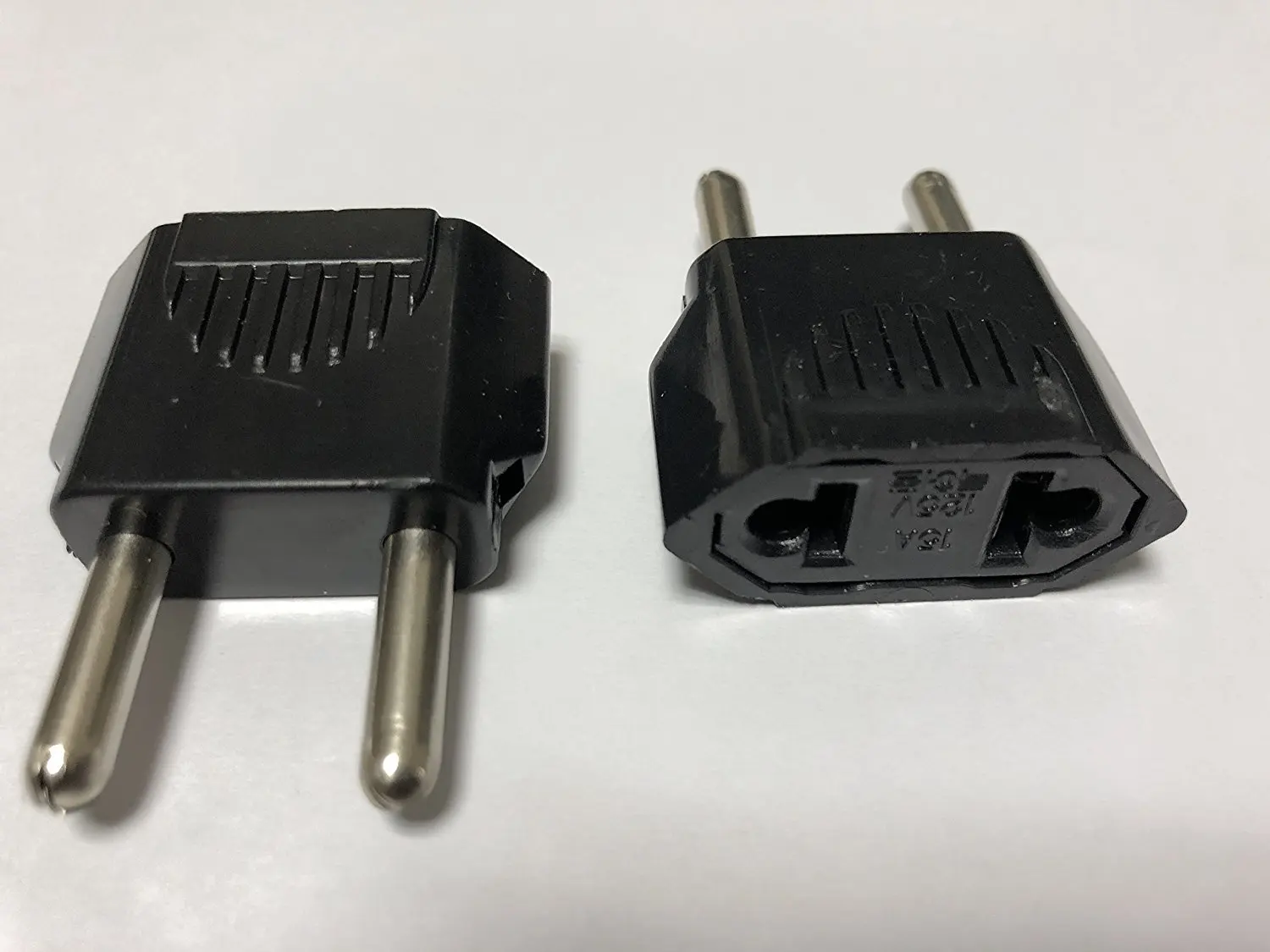 power converter 220 to 110 wall plug