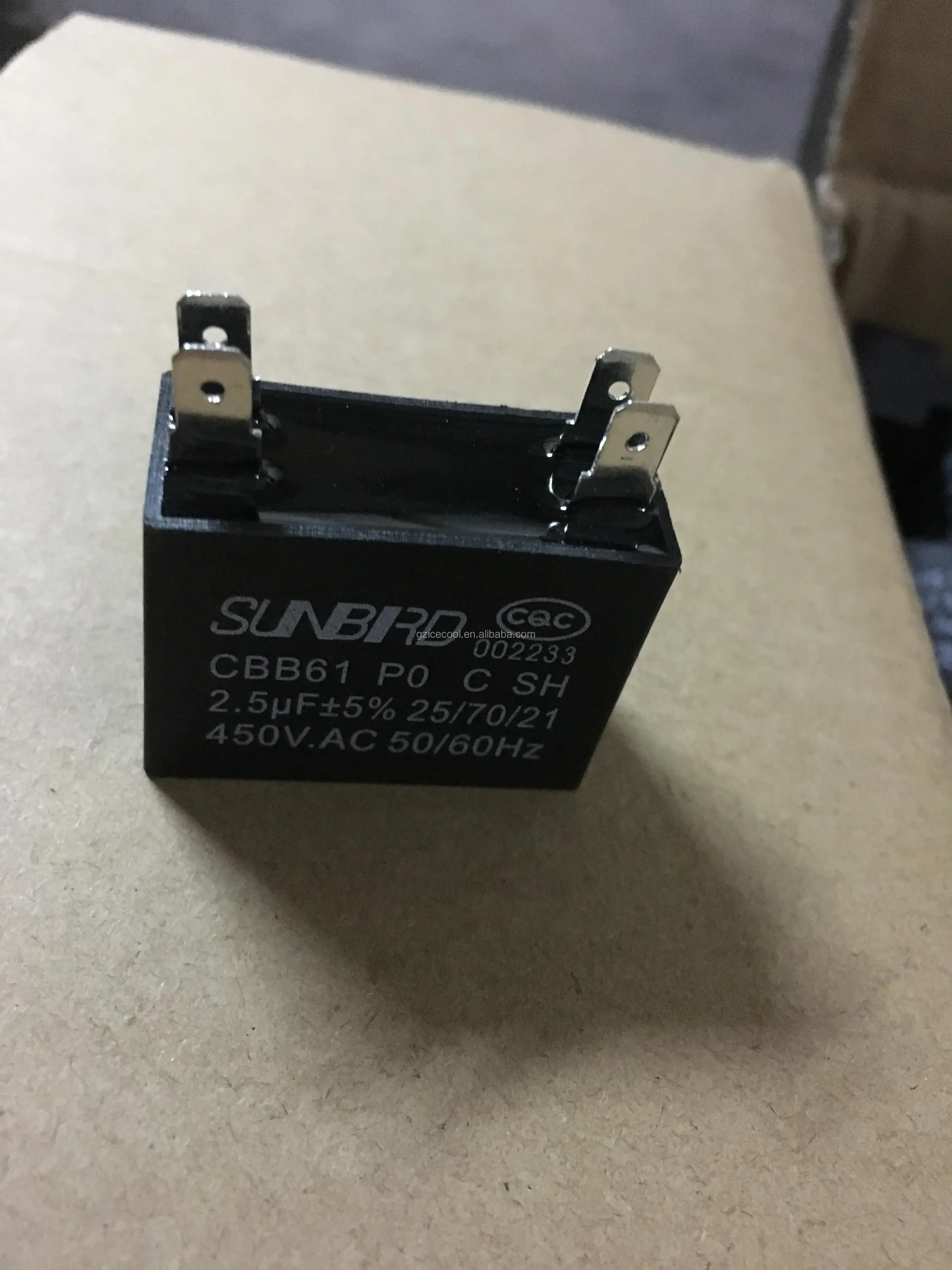 Lüfterkondensator SUNBRD CBB61 2µF 450V Kondensator für Lüftermotor 