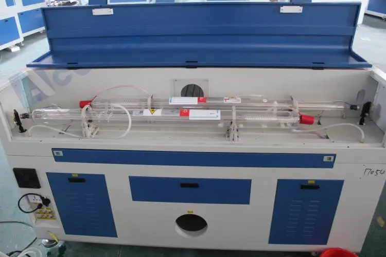 laser cutting machine