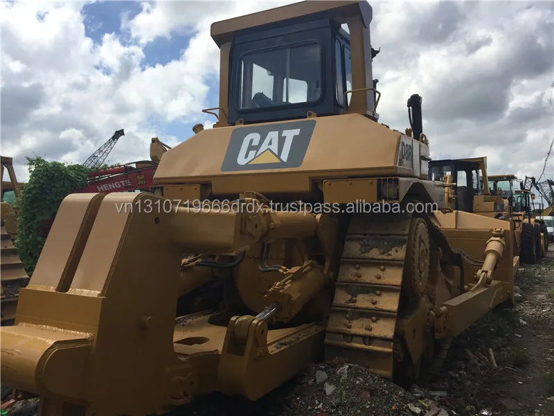 CAT D8R (21).jpg
