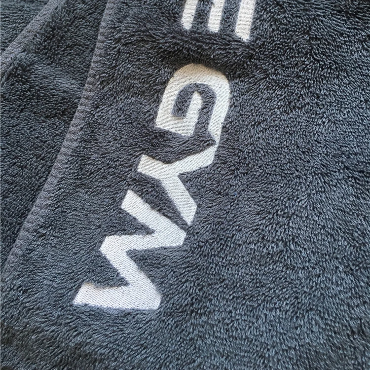 Cotton/microfiber Fitness Gym Sports Towel With Zipper Pocket Custom ...
