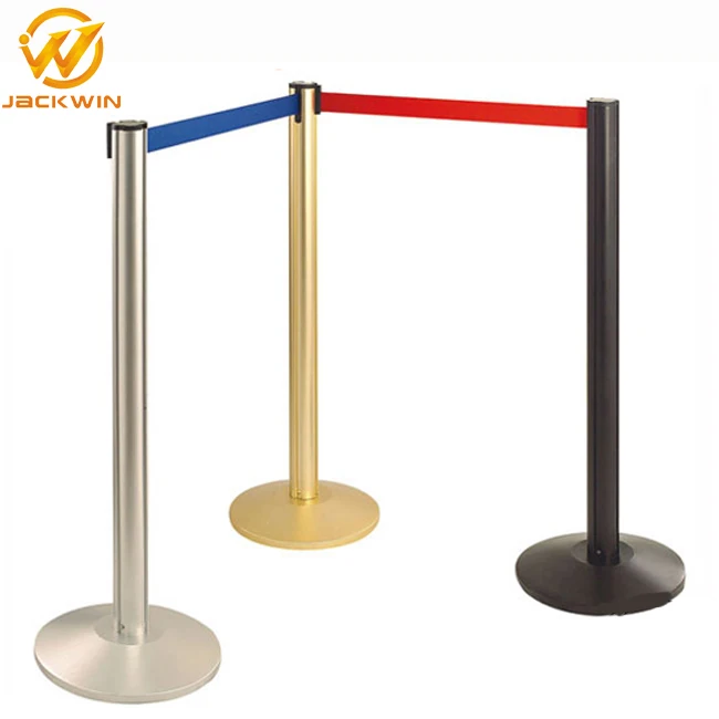 Retractable stanchion.jpg
