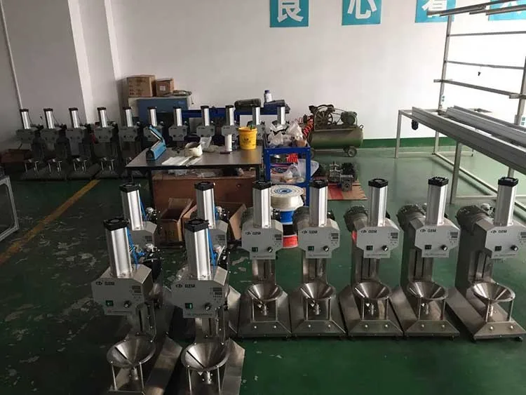 Factory direct supply stainless steel peeling machine coconut/coconut dehusking machine