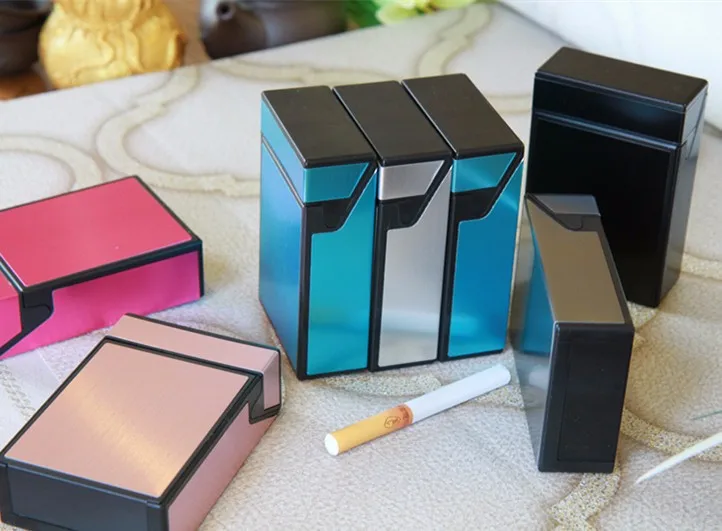 Factory Direct Supply Custom Made 20 Pcs Lady Metal Cigarette Case