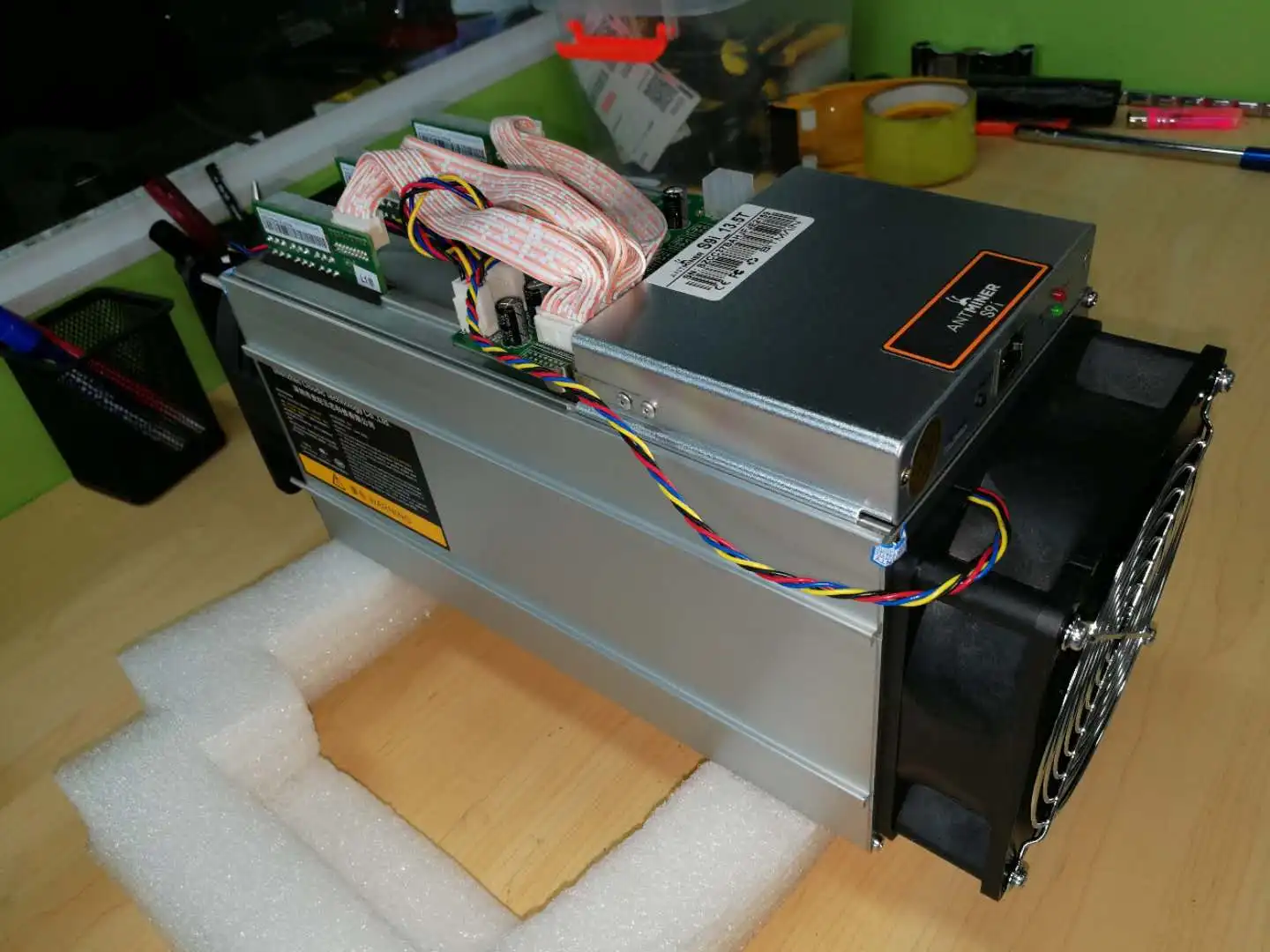 Асики в иркутске. ASIC s9. S9j Antminer. S9i Antminer. S9j 14.5 th/s асик ОБП.