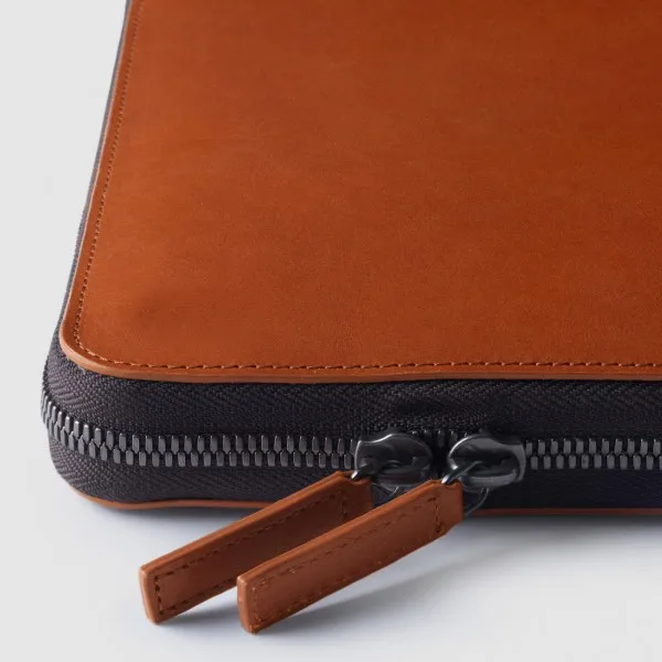 Custommade Italian vegetable tanned Genuine leather Quilt padded