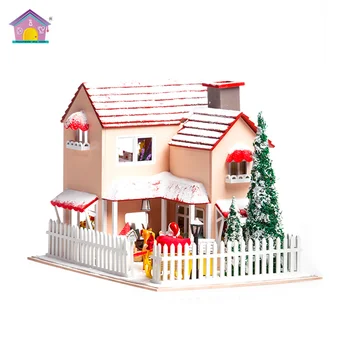 christmas dollhouse